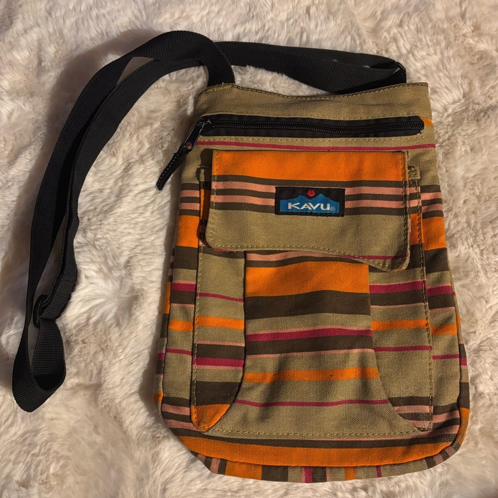 Kavu Orange and Tan Messenger Bag with Striped Design - Picture 1 of 3